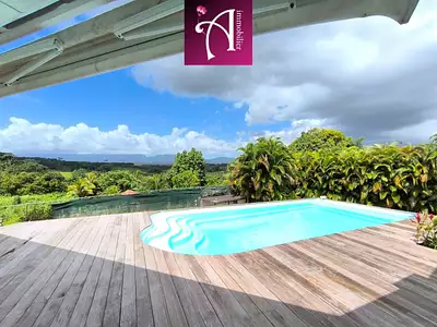 Maison, 144 m²
