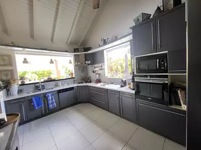Maison, 167 m²