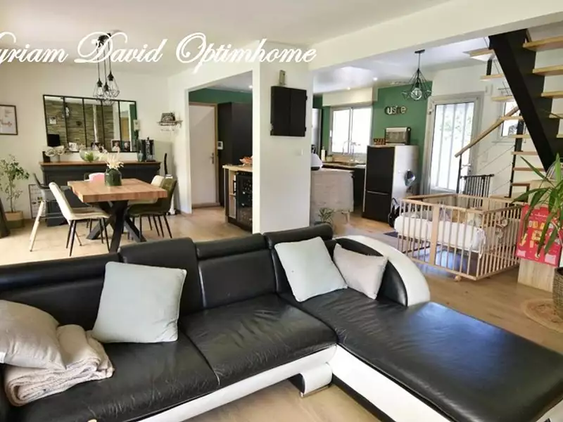 Maison, 124 m²
