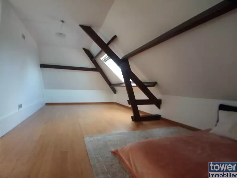 Maison, 220 m²