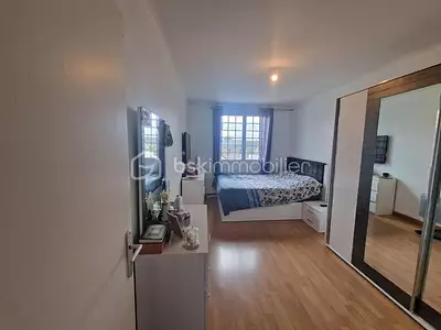 Maison, 271 m²