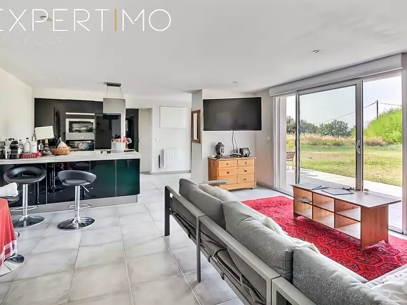 Maison, 220 m²