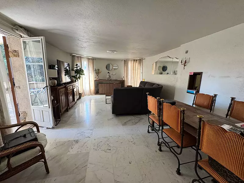 Maison, 235,65 m²