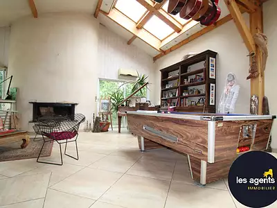 Maison, 252 m²