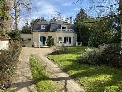 Maison, 208 m²