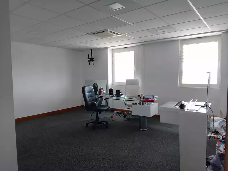 Divers, 309 m²