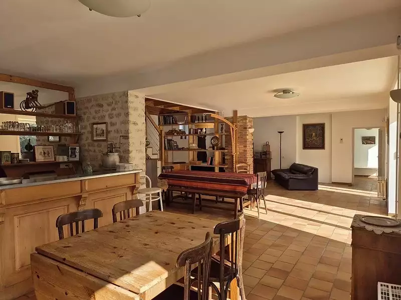 Maison, 207 m²