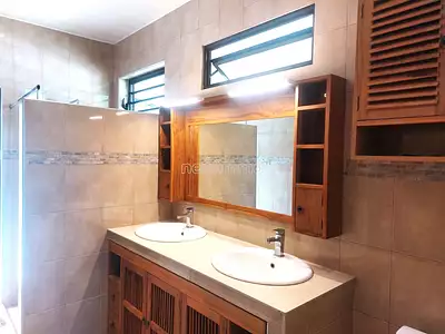 Maison, 132 m²