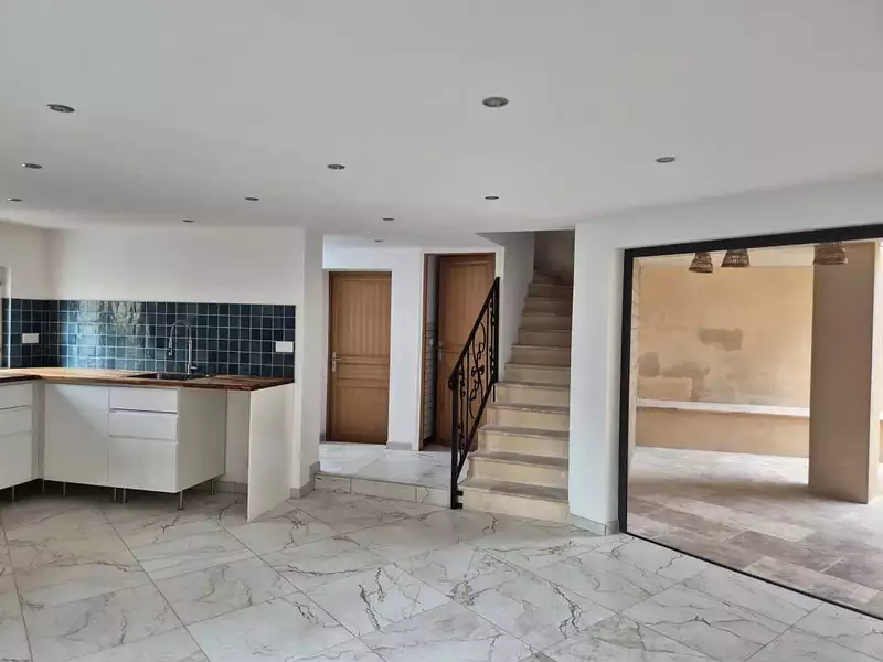 Maison, 87 m²