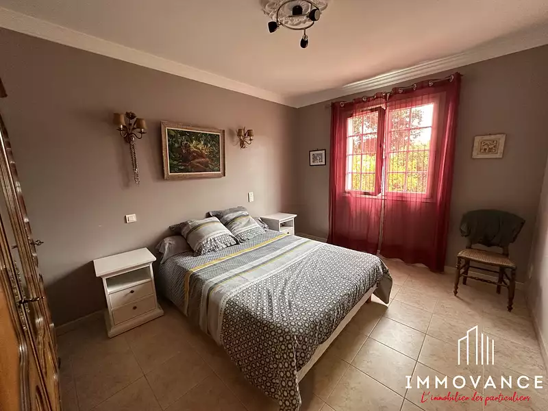 Maison, 169 m²
