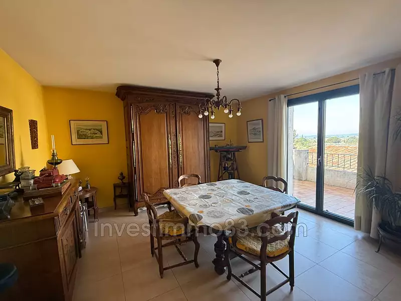 Maison, 115 m²