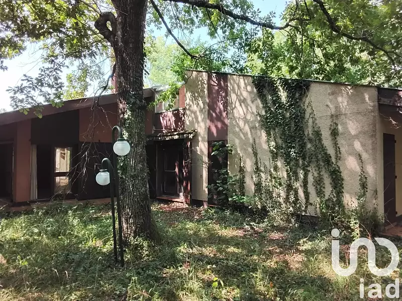 Maison, 240 m²