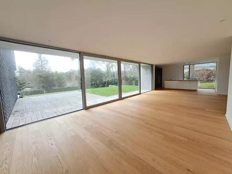 Maison, 246 m²