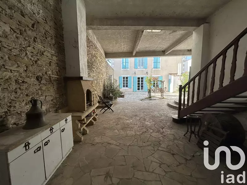 Maison, 318 m²