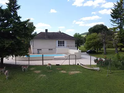 Maison, 225 m²