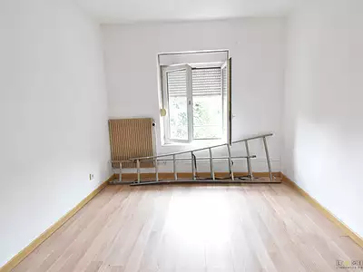 Immeuble, 195,26 m²