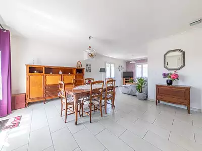 Maison, 94 m²