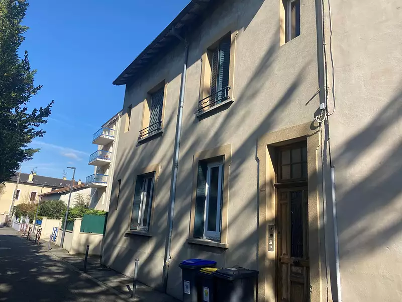 Immeuble, 200 m²