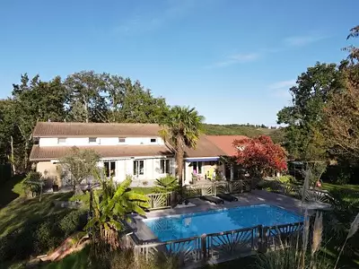 Maison, 274 m²