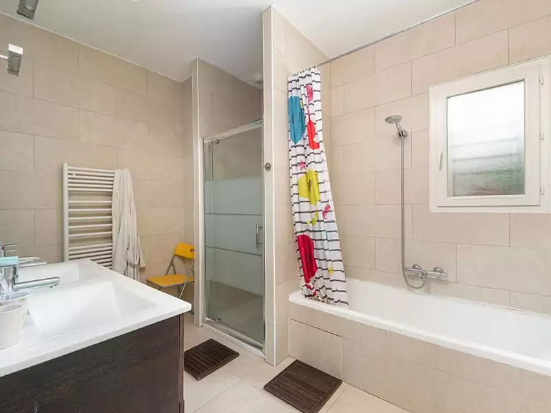 Maison, 185 m²