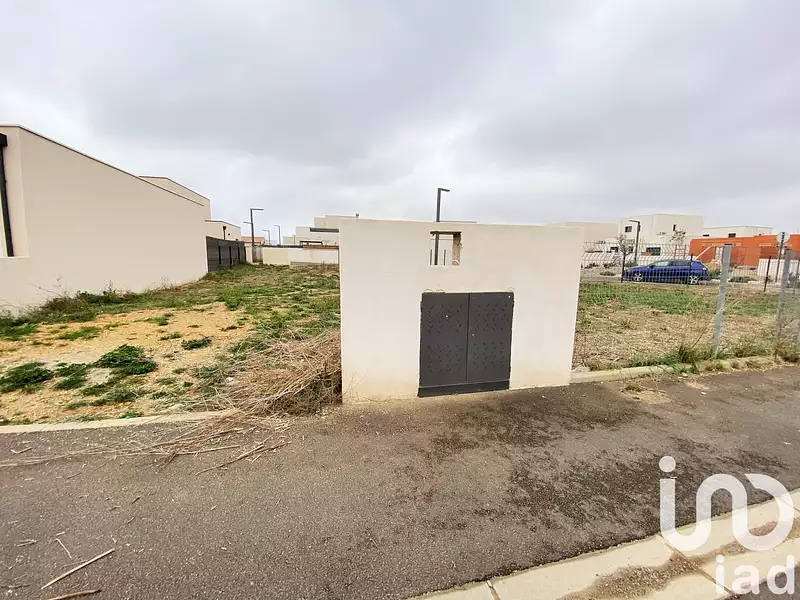 Terrain, 468 m²