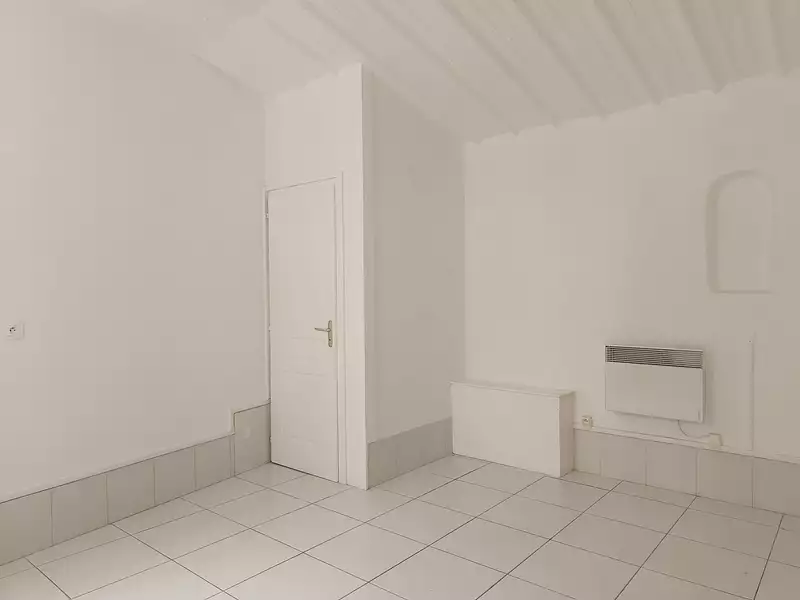 Divers, 15 m²