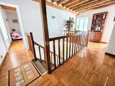 Maison, 296 m²
