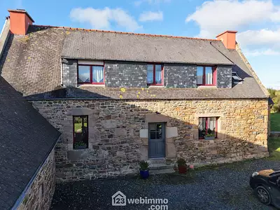 Maison, 215 m²