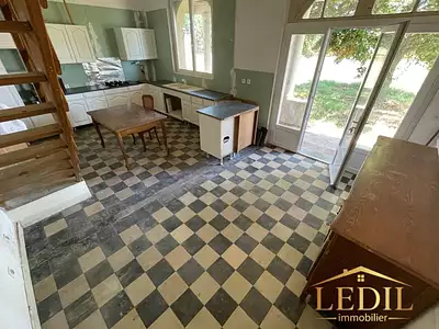 Maison, 64 m²