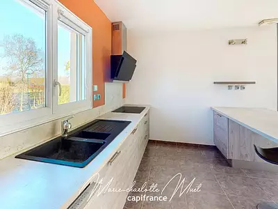 Maison, 145 m²