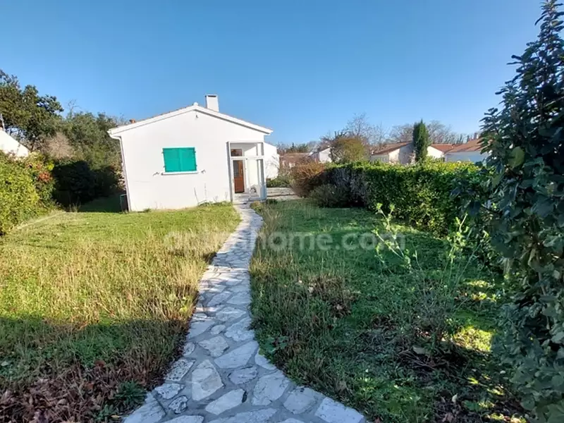 Maison, 92 m²
