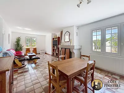 Maison, 157 m²