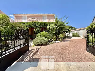Maison, 119 m²
