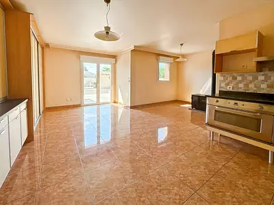 Maison, 288 m²