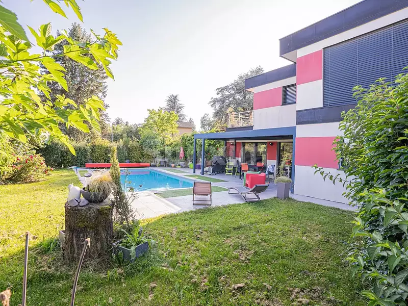 Maison, 197 m²