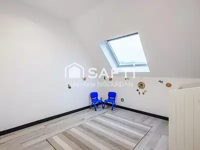 Maison, 162 m²