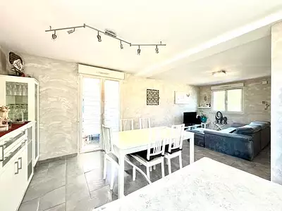 Maison, 115 m²