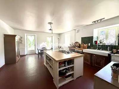 Maison, 180 m²
