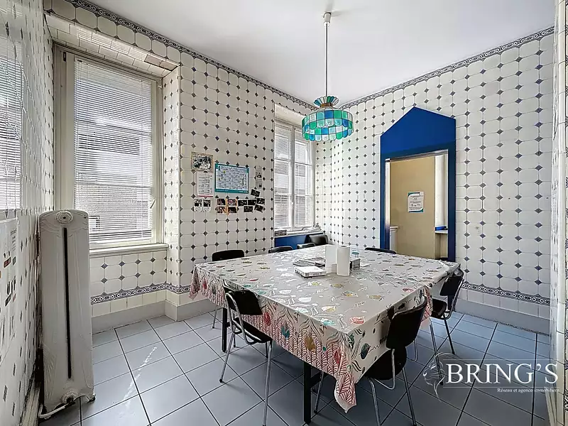 Maison, 260 m²