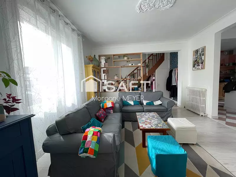 Maison, 121 m²