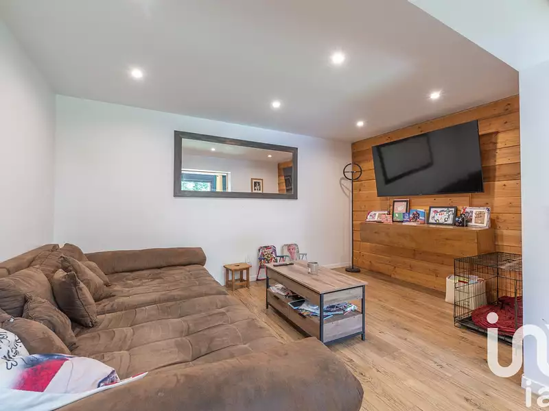 Maison, 223 m²