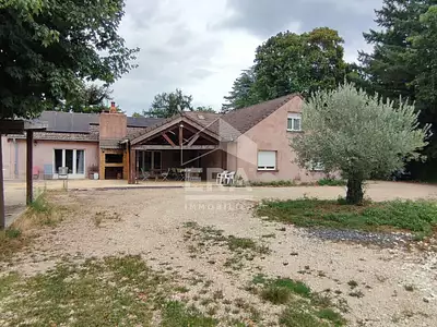 Maison, 255 m²