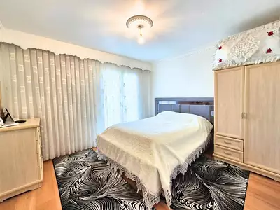 Maison, 168 m²