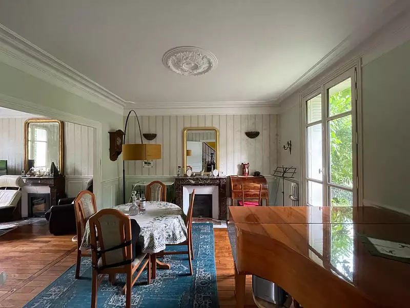 Maison, 165 m²