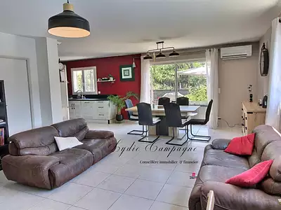 Maison, 105 m²