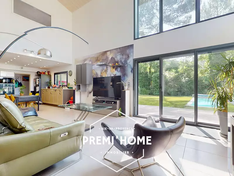 Maison, 170 m²