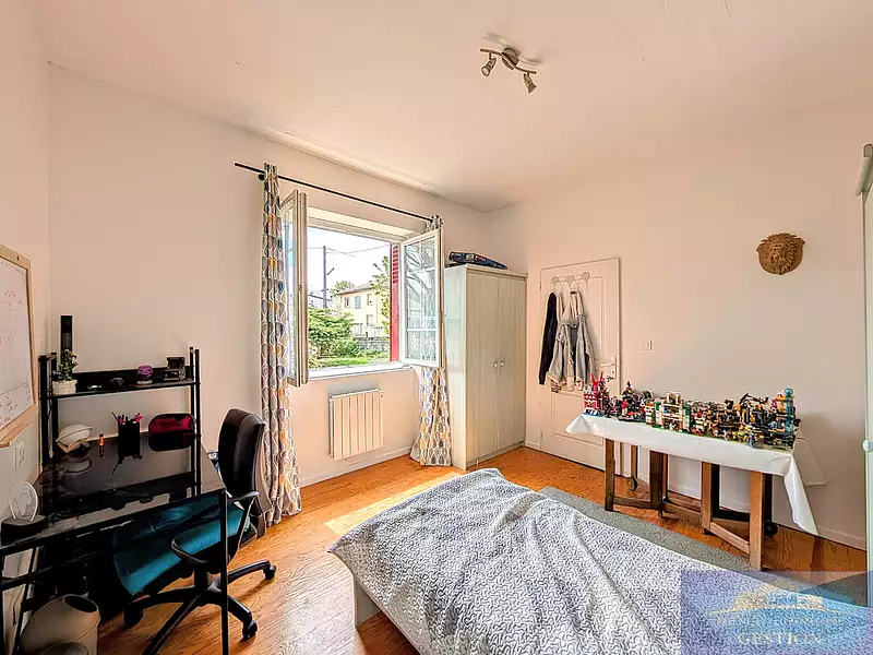 Maison, 160 m²