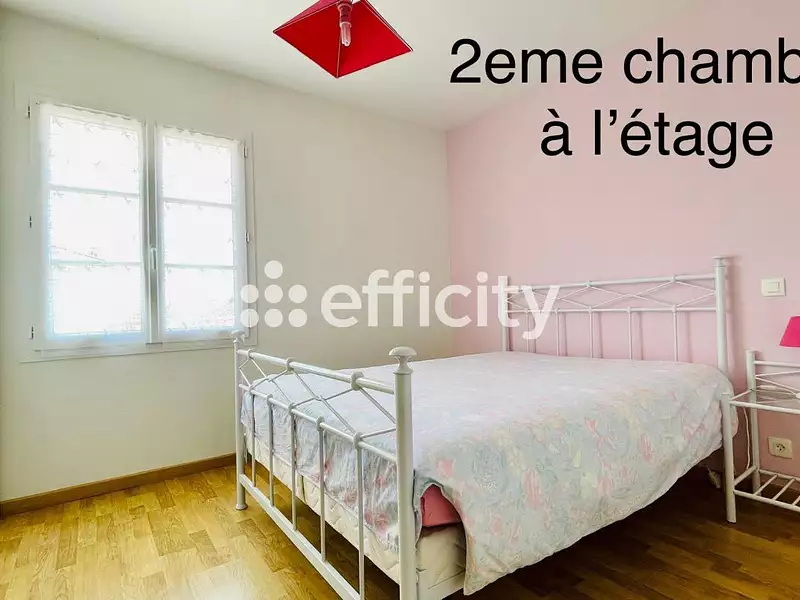 Maison, 156 m²