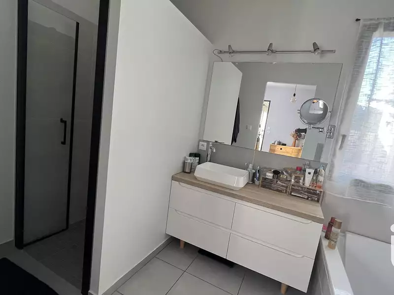 Maison, 102 m²