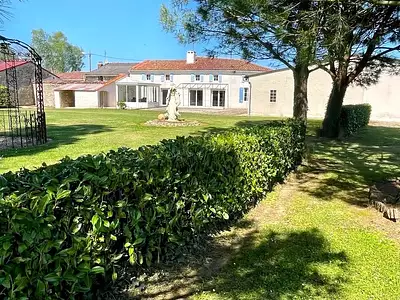 Maison, 235,66 m²